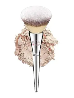 IT COSMETICS COMPLEXION POWDER BRUSH